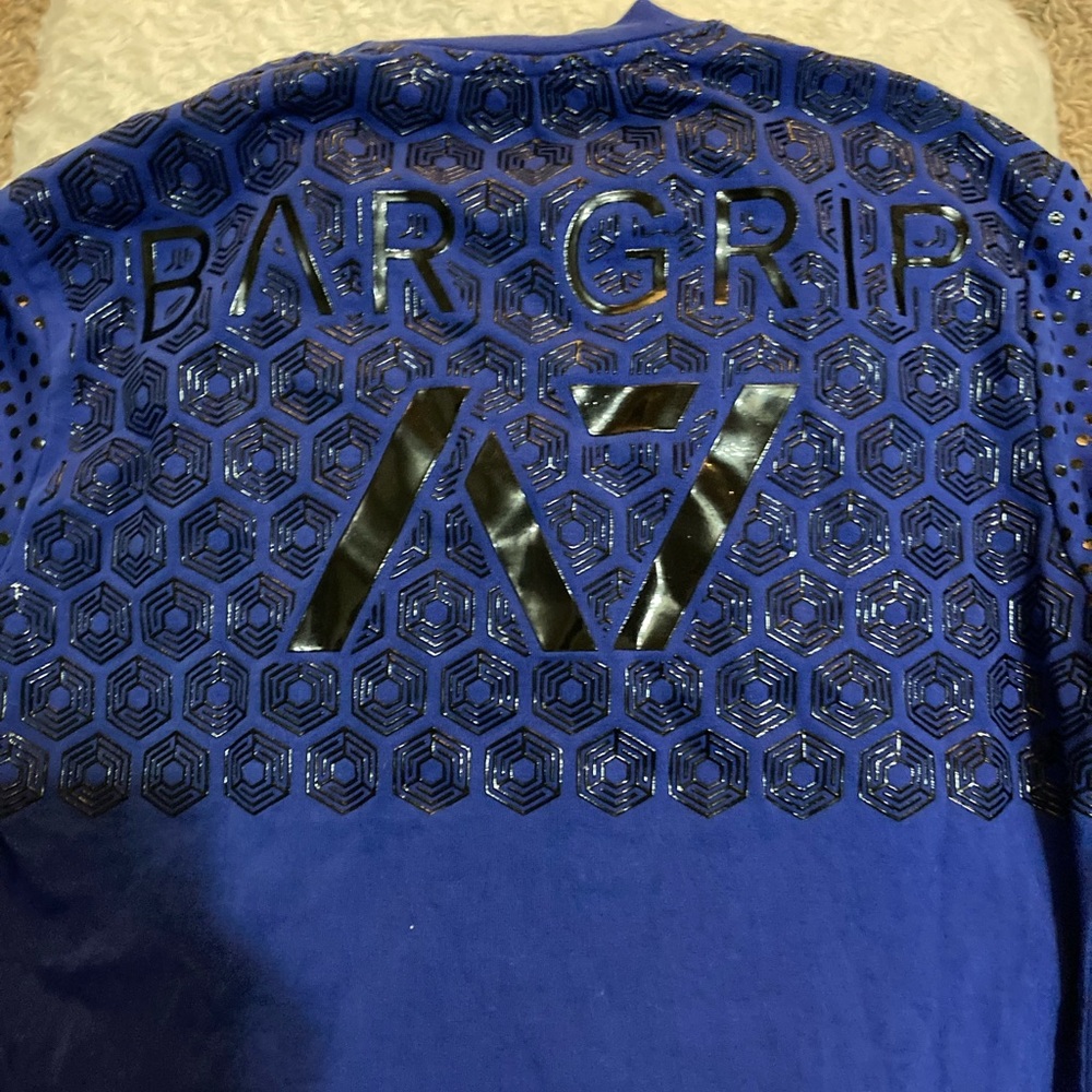 A7 Bar Grip strongman shirt
